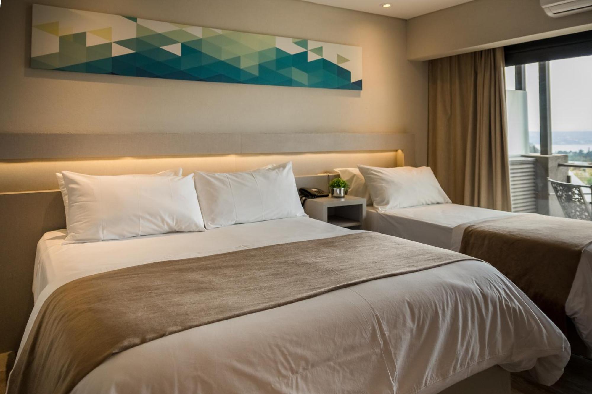 Eleton Resort & Spa ヴィラ・カルロス・パス エクステリア 写真