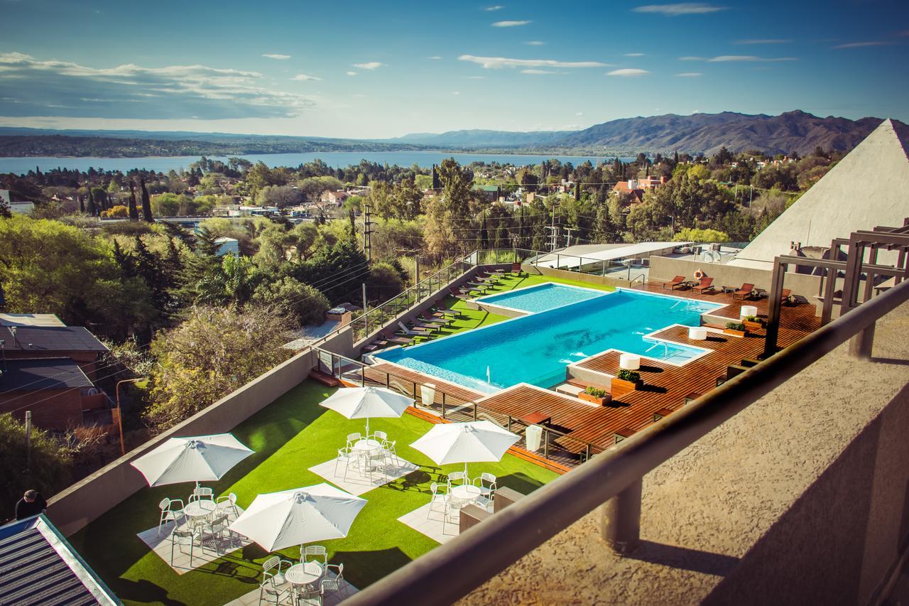 Eleton Resort & Spa ヴィラ・カルロス・パス エクステリア 写真